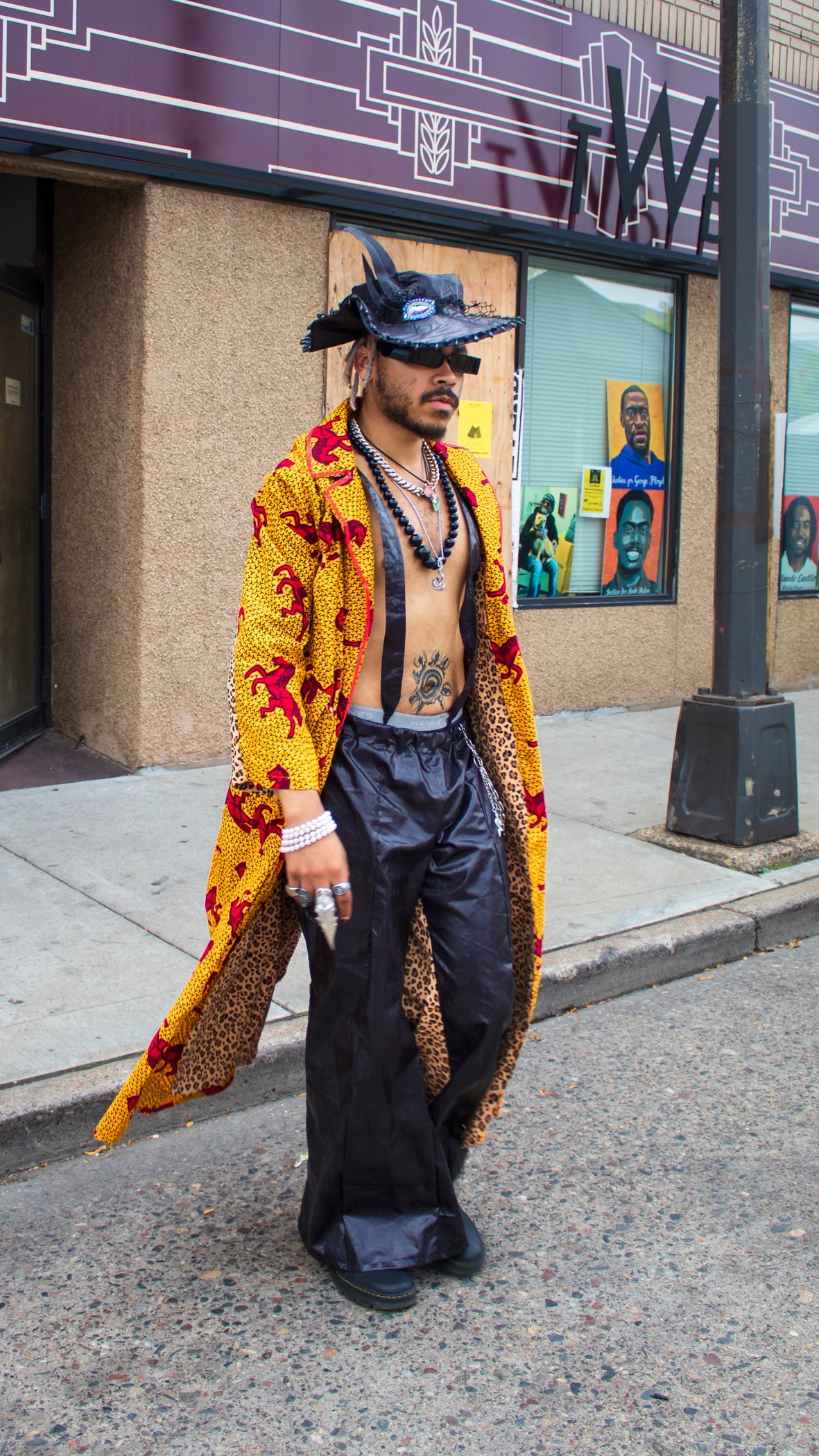 Ankara Trench - Red Horse & Cougar