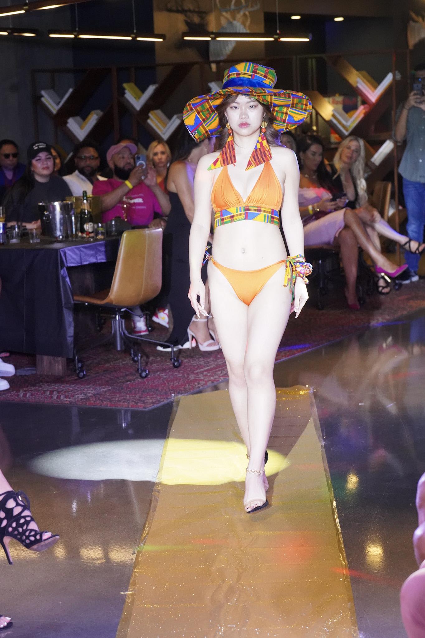 Orang Kente Bikini 2023